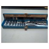 Kraeuter Dresser 30260 20-Piece Socket Set