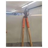 Bolt Cutter with Wood Handles