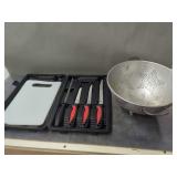 KVD Knife Set and Star Pattern Colander