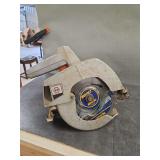 Black & Decker 7 1/4" Circular Saw Model 7301