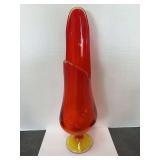 L.E.Smith Vintage Amberina Footed Swung Vase
