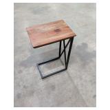 WOOD AND METAL SIDE TABLE 12X17X26