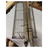 METAL WIRE SHELF ON WHEELS