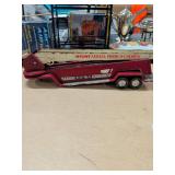 VINTAGE NYLINT AERIAL HOOK N LADDER FIRE TRAILER