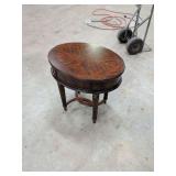 LIBERTY FURNITURE - MAHOGANY 25X18X24 OVAL SIDE TABLE