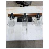 3 LIGHT VANITY LIGHT WITH SHADES