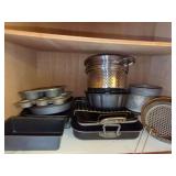 Kitchen Bakeware and Cookware
