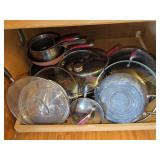 Cookware with Lids