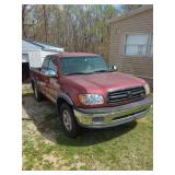 Toyota Tundra SR5 Truck