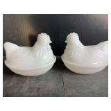 White Glass Hens on Nest -2