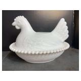 Indiana Glass Milk glass Hen on Nest