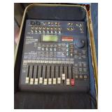Roland VM-3100 Pro V-Mixing Station with Carrying Case