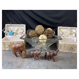 Elephants - Glass Bowl with Decor
