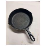 Cast Iron Skillet Size 7H