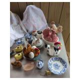 Ceramic Animal Themed Decorative Pieces