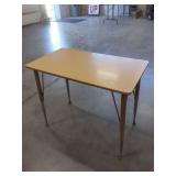 Laminate Top Adjustable Height Table