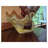 Swirl Pattern Glass Swan Bowl