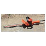 Black & Decker 18-Inch Deluxe Dual Action Hedge Trimmer