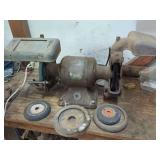 Black & Decker Twin-Lite Bench Grinder with Marathon Electric Motor
