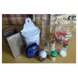 Kitchenware and Utensil Set