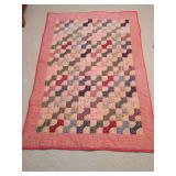 Bow Tie Pattern Patchwork Quilt