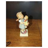 M.J. Hummel Goebel Porcelain Figurine Little Nurse Model 311