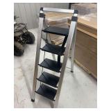 XinSunHo Aluminum Folding Five-Step Ladder with Black Treads