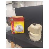 Acme Challenger Juicerator and Sunbeam Cool Mist Humidifier
