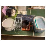 Household Organization and Kitchen Accessory Assortment