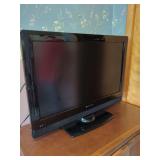 Element Electronics Model ELCHS321 LCD Television