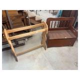 Wooden Bench Storage Box and Quilt Rack Combination