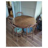 Round Oak Dining Table with Bentwood Chairs