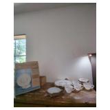 Federal Glass Meadow Gold 16 Piece Starter Set in Original Box