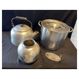 Aluminum Kitchen Cookware Set with Tea Kettle and Stock Pot