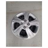 GM Korea 15x6J Steel Wheel with Silver Wheel Cover and TPMS Sensor