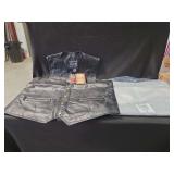 Giovanni Navarre Genuine Leather Black Vest Size L with Additional Medium Vest in Packaging