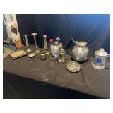 Assorted Metalware and Decoratives