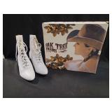 Oak Tree Farms Veil White Silky Lace-Up Boots Size 6.5 In Original Box