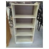 Small white/wooden shelf unit