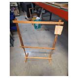 Adjustable Wooden Floor Loom Frame Stand