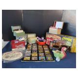 Mixed Kitchenware and Memorabilia Display Including Pyrex Bake A Round