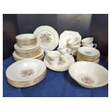 Homer Laughlin Cunningham & Pickett Stratford Alliance Dinnerware Set