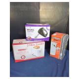 Kitchen Appliance Assortment: Rival Hand Mixer, Chef's Selection Toaster, and Proctor Silex Can Opener