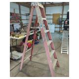 Werner Lectro-Master Fiberglass Step Ladder Model 6206