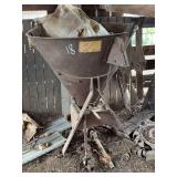 Metal Hopper Spreader  with PTO Shaft