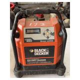 Black and Decker Smart Battery Charger with Engine Start