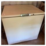 Southern States 9.9 Cu. Ft. Chest Freezer