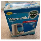 Vicks Warm Mist Humidifier in Box