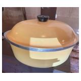 Club Aluminum Yellow Dutch Oven with Lid