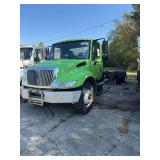 2005 International Commercial DT466 Truck Chassis (Has Title)